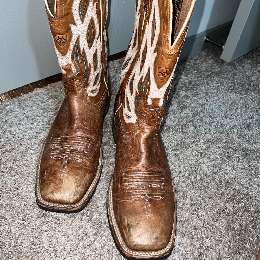 Ariat Cowboy Boots